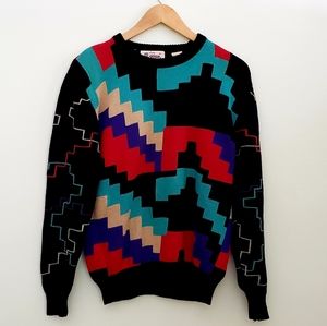 Size Medium Vintage lady antigua Geometric sweater